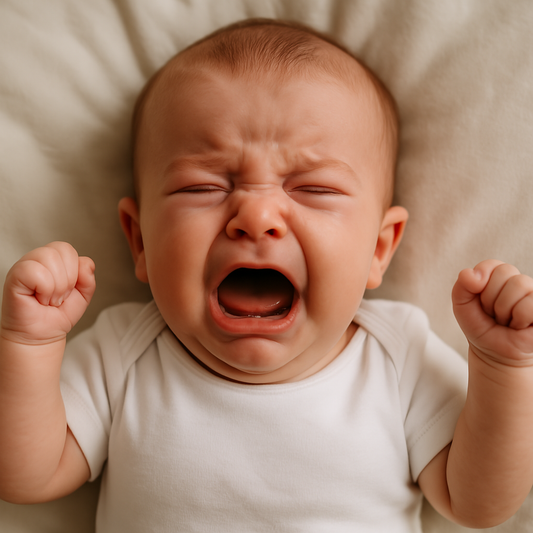 Hysterical Crying of an Infant at Night – Causes and Ways to Soothe