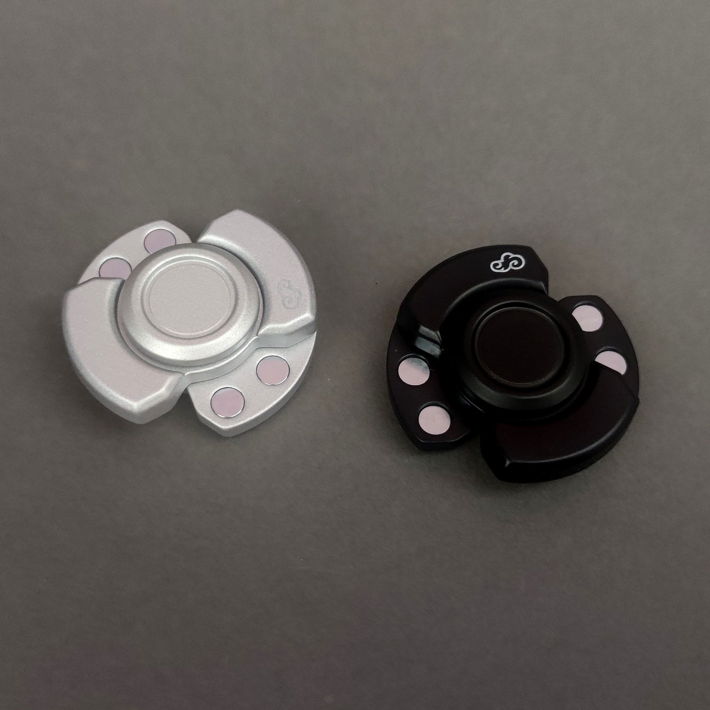 Magnetyczny Metalowy Spinner