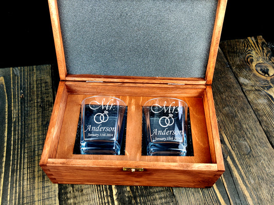 Mr & Mrs Wood Box with Glasses